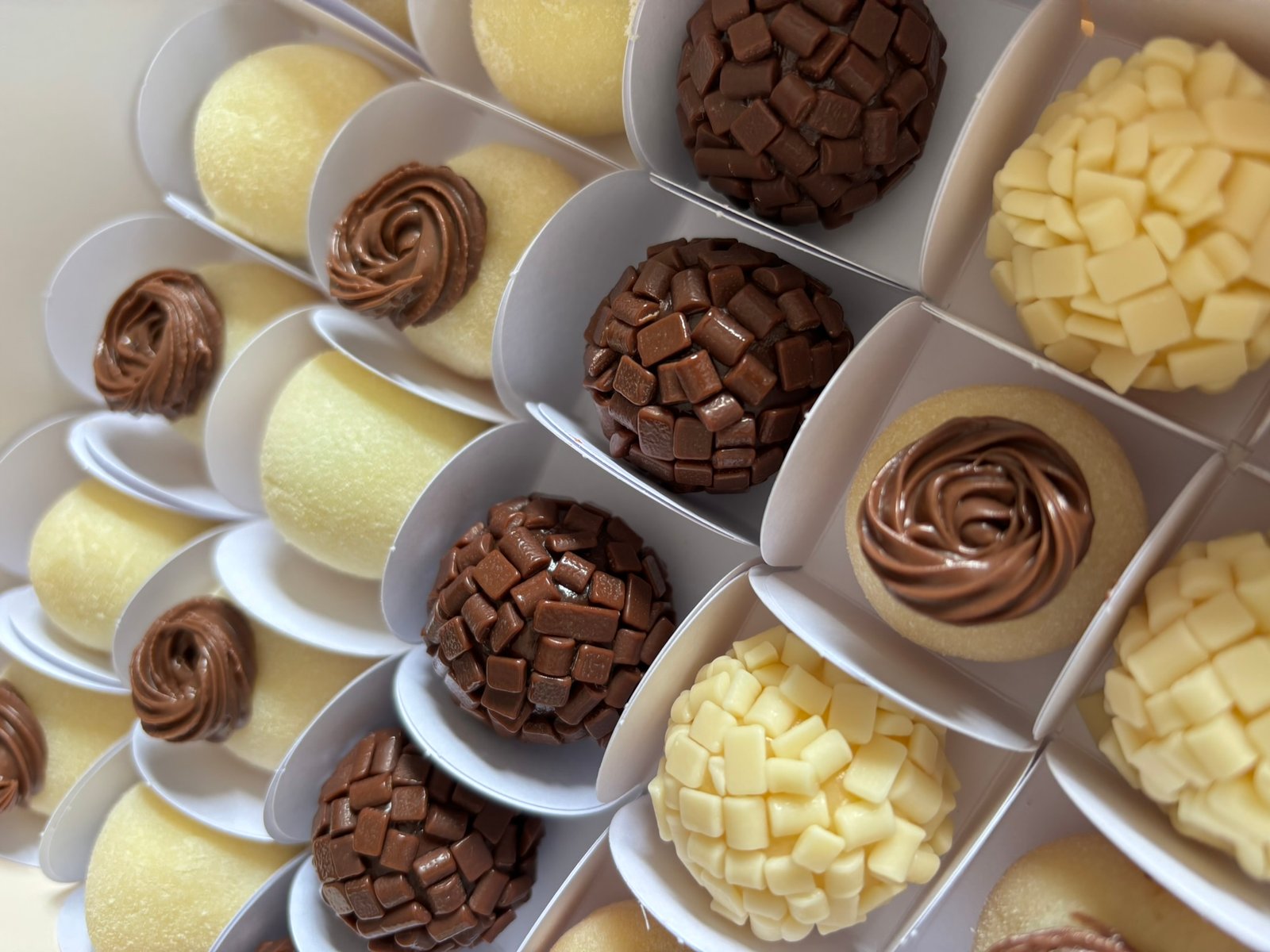 Brigadeiros DEMEL