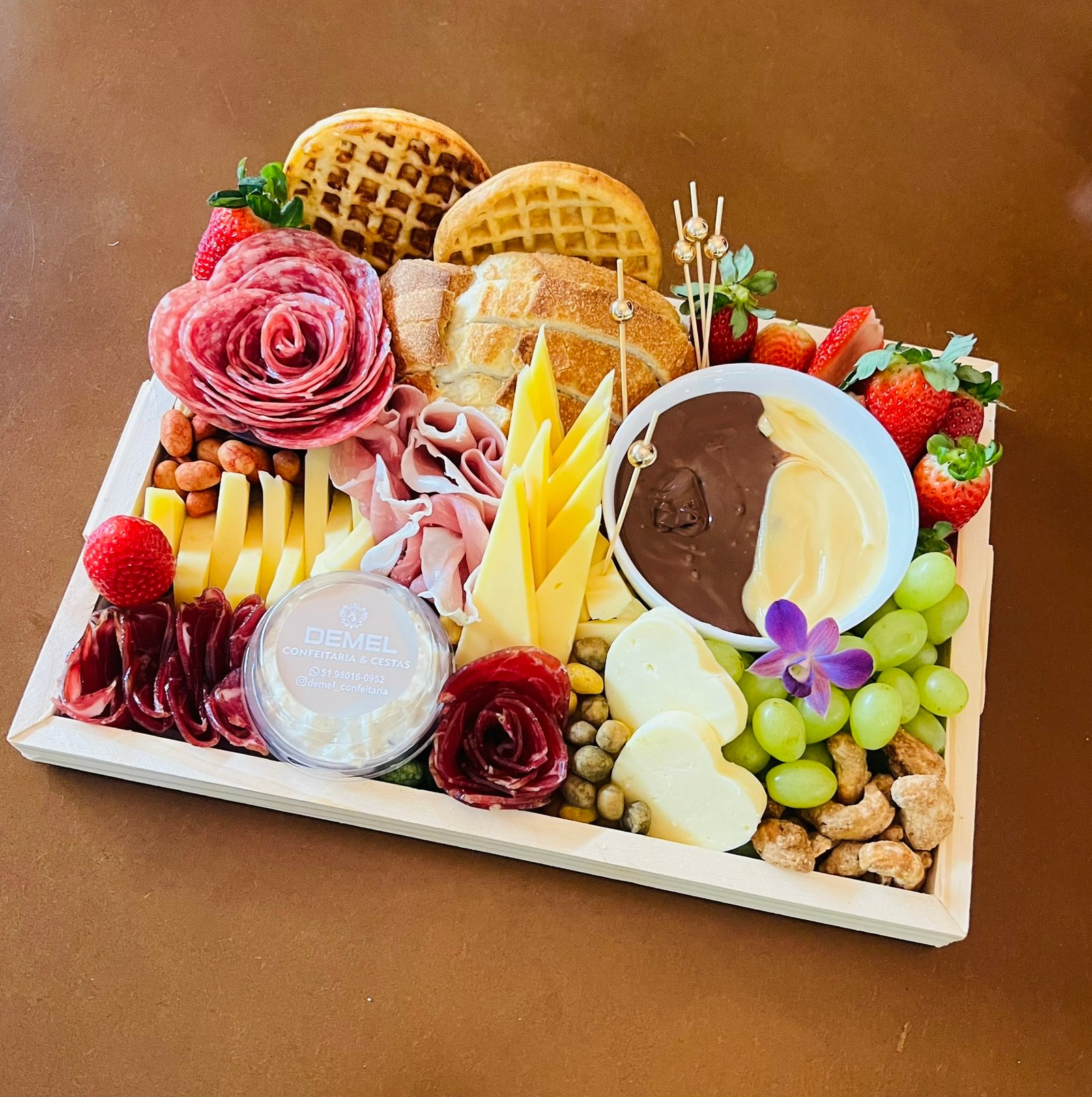 Cesta de café da manhã DEMEL
